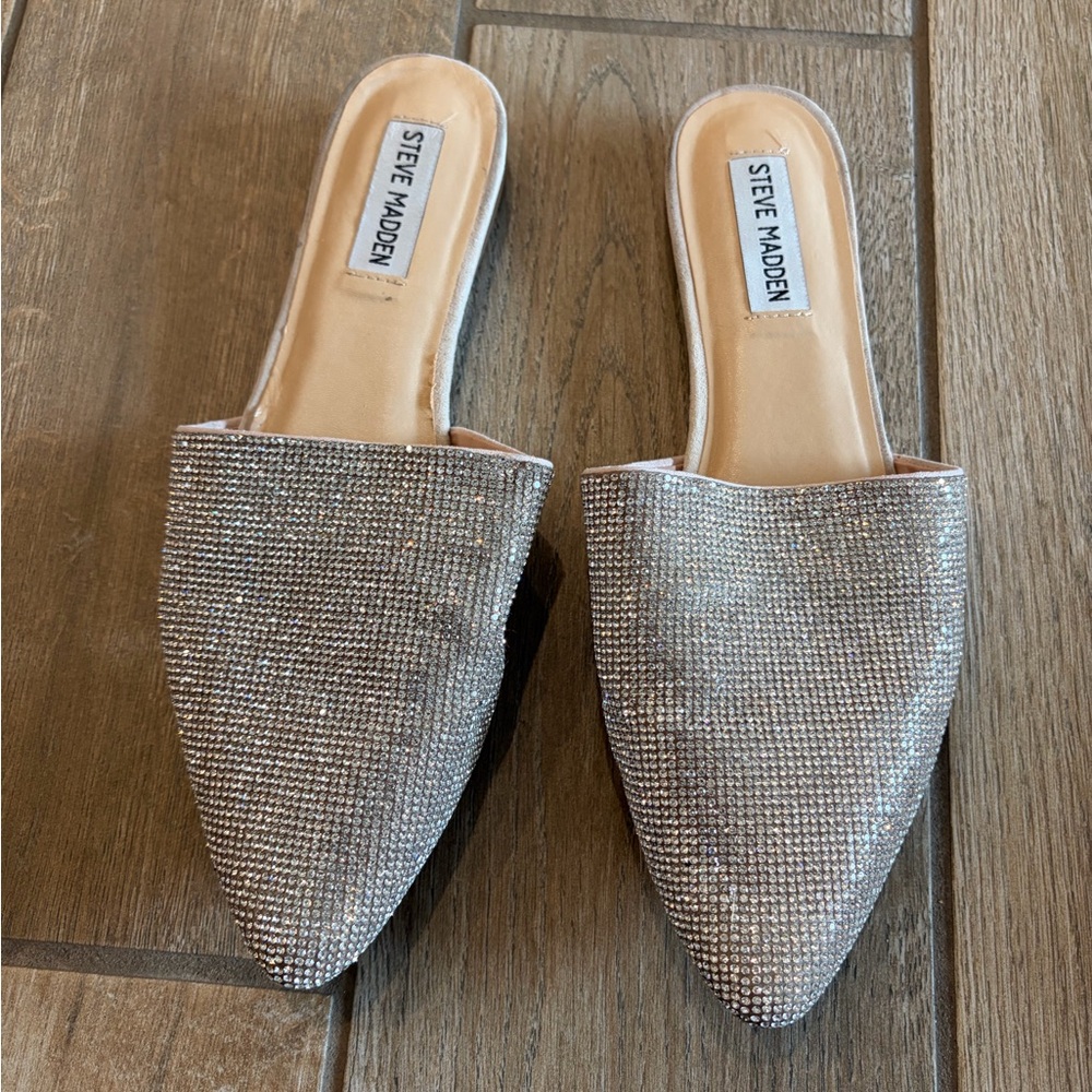 Steve Madden Silver Rhinestone Embellished Women's Mules size 8.5 women’s